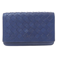 Bottega Veneta Sac à main/Portefeuille en Cuir en Bleu