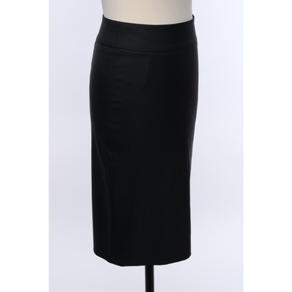 Hugo Boss Skirt in Black