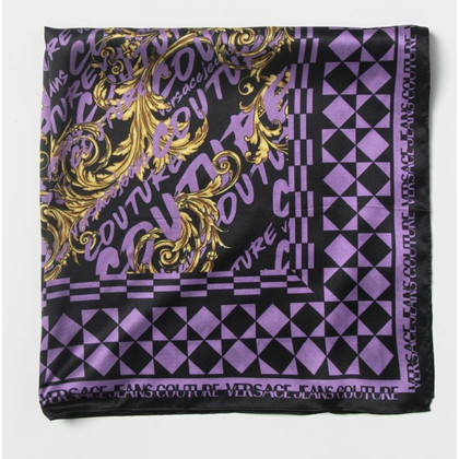 Versace Schal/Tuch aus Seide in Violett