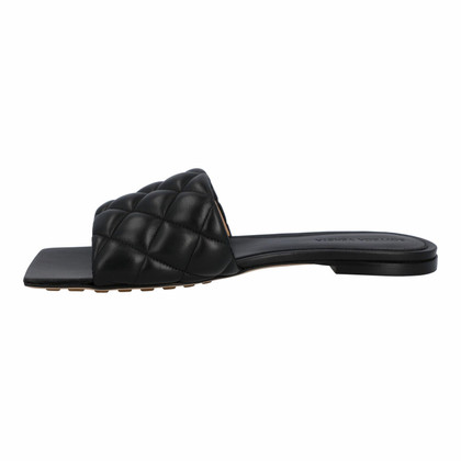 Bottega Veneta Sandals Leather in Black