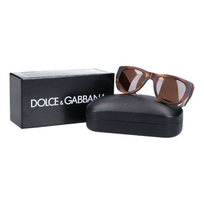 Dolce & Gabbana Lunettes de soleil en Marron