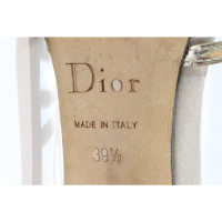 Dior Sandalen aus Leder in Gold