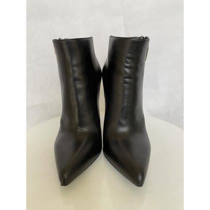 Saint Laurent Boots Leather in Black