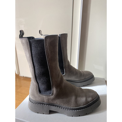 Brunello Cucinelli Boots Suede in Grey