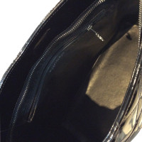 Chanel Medallion Patent leather in Black