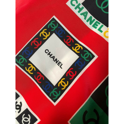 Chanel Carré Silk 90x90 en Soie en Rouge