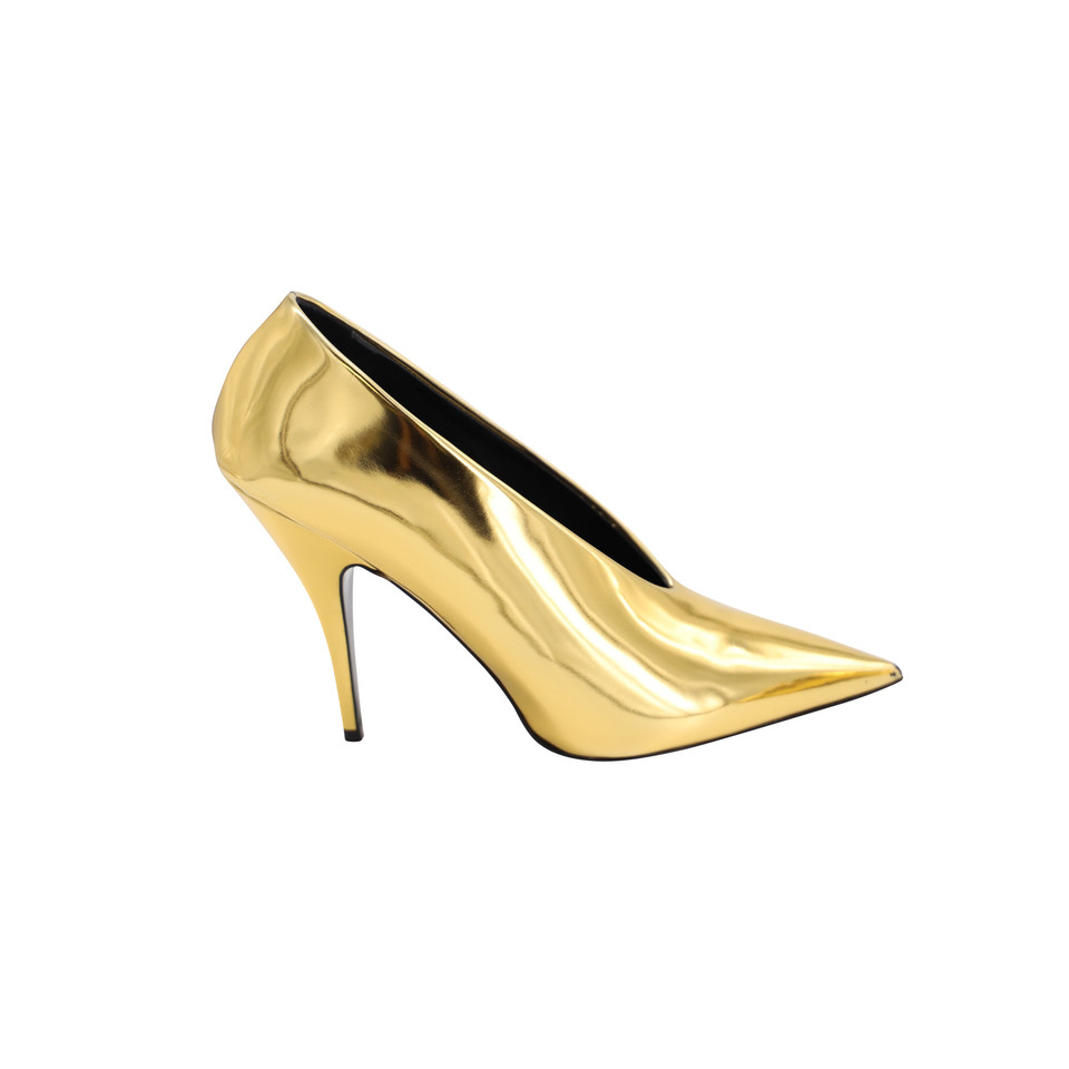 Stella McCartney Sandals in Gold