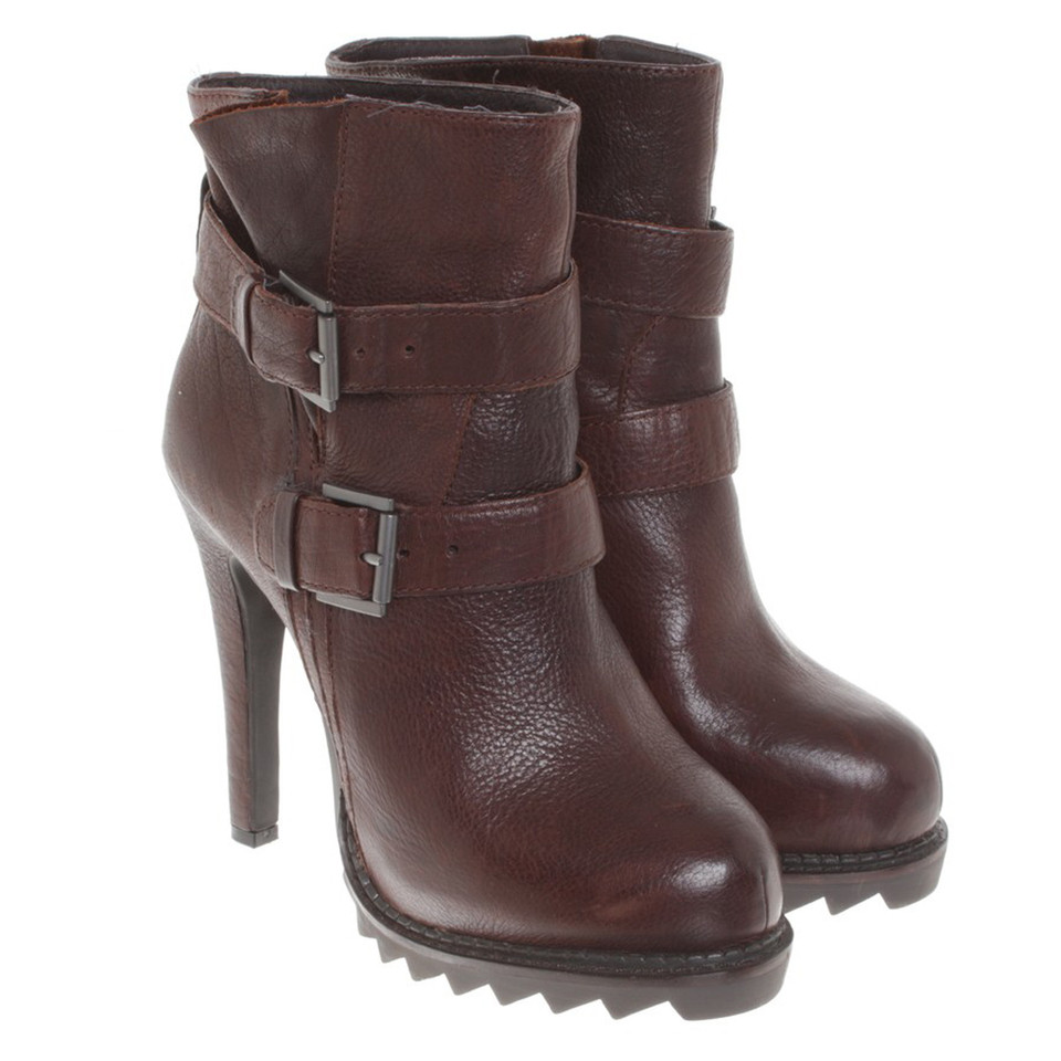 Ash Ankle boots in brown