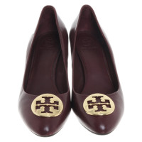 Tory Burch Wedges in bordeaux red