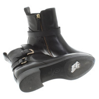 Mc Q Alexander Mc Queen Ankle boots in black