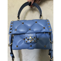 Valentino Garavani Candystud Bag aus Leder in Blau