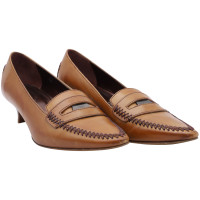 Tod's Pumps/Peeptoes en Cuir en Marron