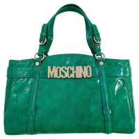 Moschino Shopper aus Lackleder in Grün