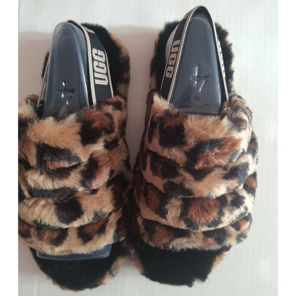 Ugg Australia Sandals Fur in Brown