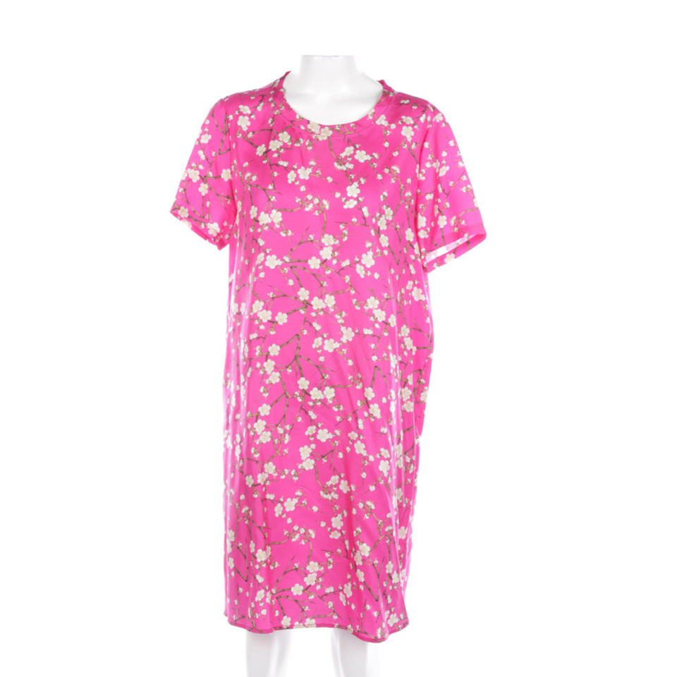 Anni Carlsson Kleid aus Seide in Rosa / Pink