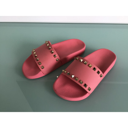 Valentino Garavani Sandals in Pink
