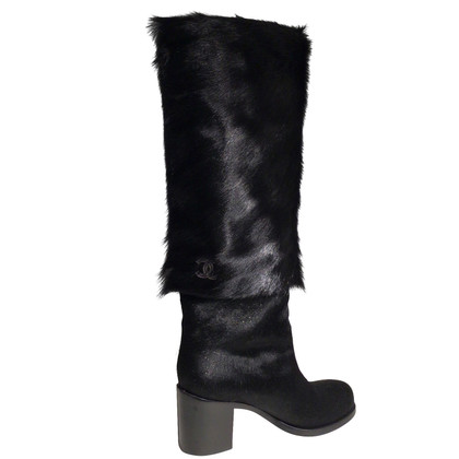 Chanel Boots Fur in Black
