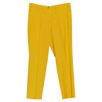 Armani Armani, pantaloni gialli di senape