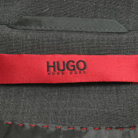 Hugo Boss Klassischer Anzug in Grau
