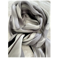 Jimmy Choo Schal/Tuch aus Seide in Grau