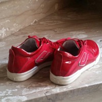 Cesare Paciotti Sneakers aus Lackleder in Rot