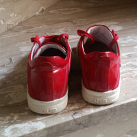 Cesare Paciotti Sneakers aus Lackleder in Rot