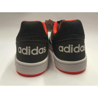 Adidas Sneakers in Schwarz