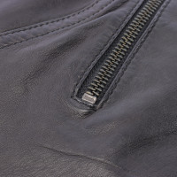 Closed Jacke/Mantel aus Leder in Schwarz