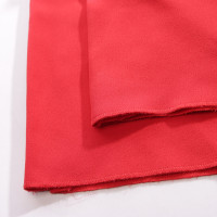 Emporio Armani Paio di Pantaloni in Viscosa in Rosso