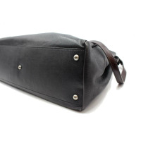 Fendi Peekaboo Bag Large aus Leder in Schwarz