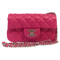 Chanel Classic Flap Bag New Mini Leer in Fuchsia