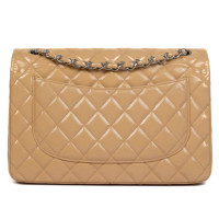Chanel Classic Flap Bag Jumbo Patent leather in Beige