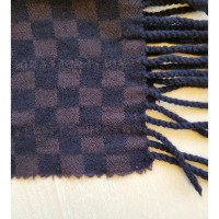 Fendi Scarf/Shawl Wool in Brown