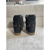 Isabel Marant Sneakers aus Leder in Schwarz