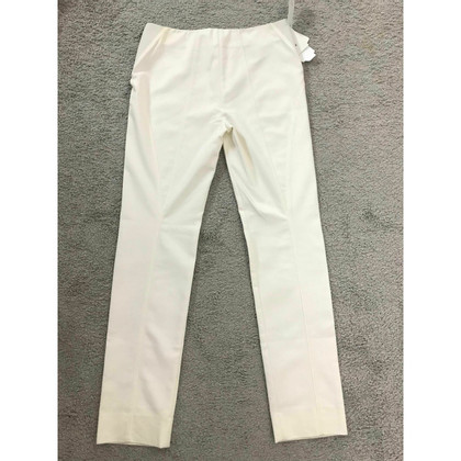 Armani Collezioni Paire de Pantalon en Blanc