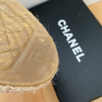 Chanel Chaussons/Ballerines en Daim en Orange