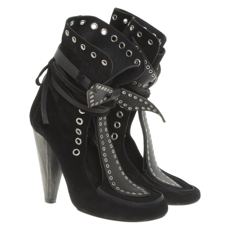Isabel Marant Ankle boots in black with rivets
