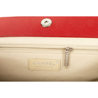 Chanel Handtasche aus Lackleder in Rot