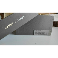 Janet & Janet Chaussures compensées en Cuir en Taupe