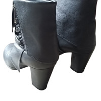 Bally Leather boots in grey