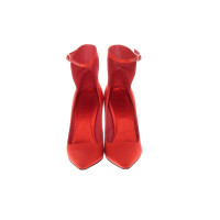 Burberry Chaussures compensées en Rouge