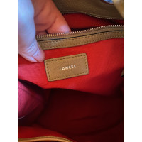 Lancel Umhängetasche aus Leder in Oliv