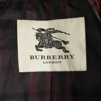Burberry Jacke/Mantel aus Baumwolle in Bordeaux