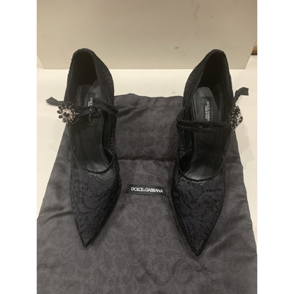 Dolce & Gabbana Pumps/Peeptoes in Black
