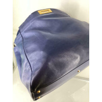 Fendi Peekaboo Bag en Cuir en Bleu