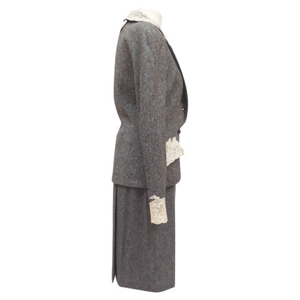 Christian Dior costume en tweed avec de la dentelle