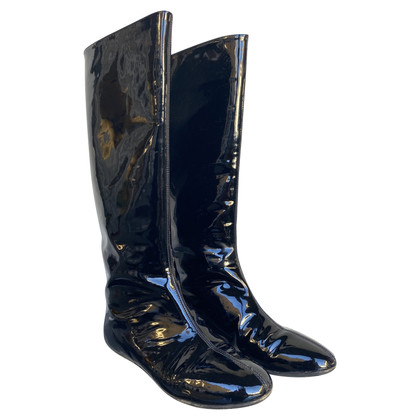 Yves Saint Laurent Boots Patent leather in Black