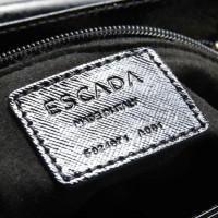 Escada Handtasche aus Leder in Schwarz