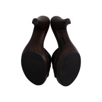 Fendi Pumps/Peeptoes Leather in Black