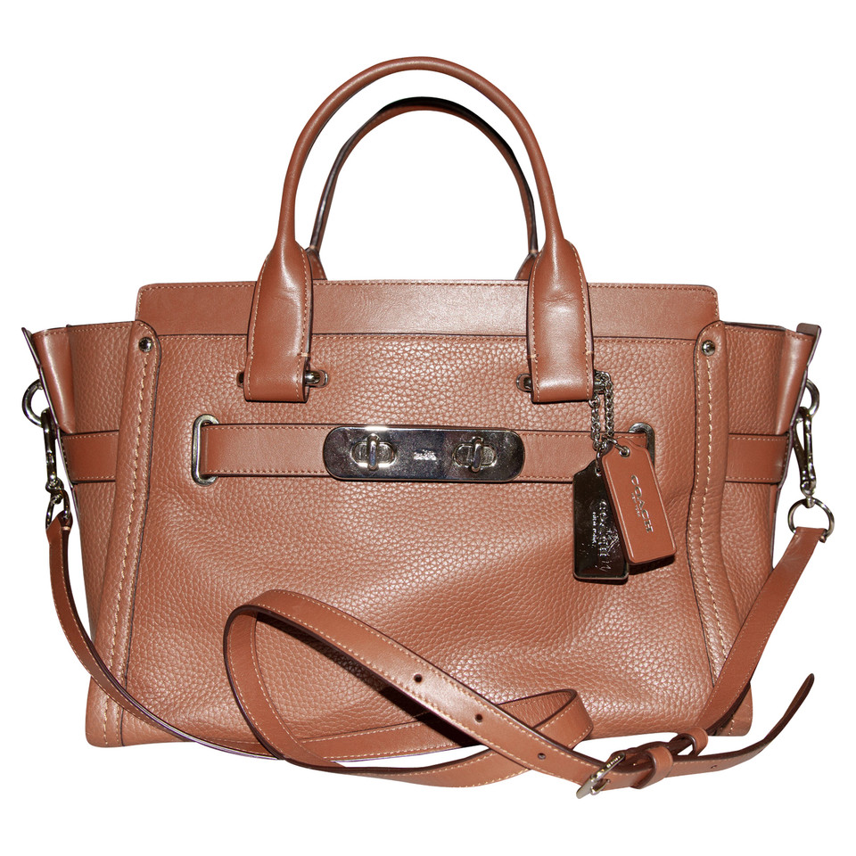 Coach Shoulder bag Leather in Brown